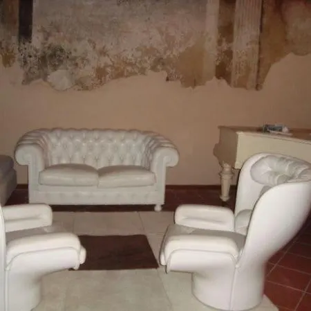 Appartement Palazzo Rinascimentale Con Affreschi *