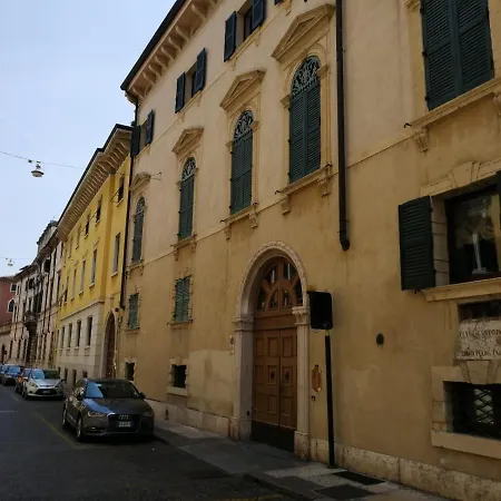 Palazzo Rinascimentale Con Affreschi Apartment Verona